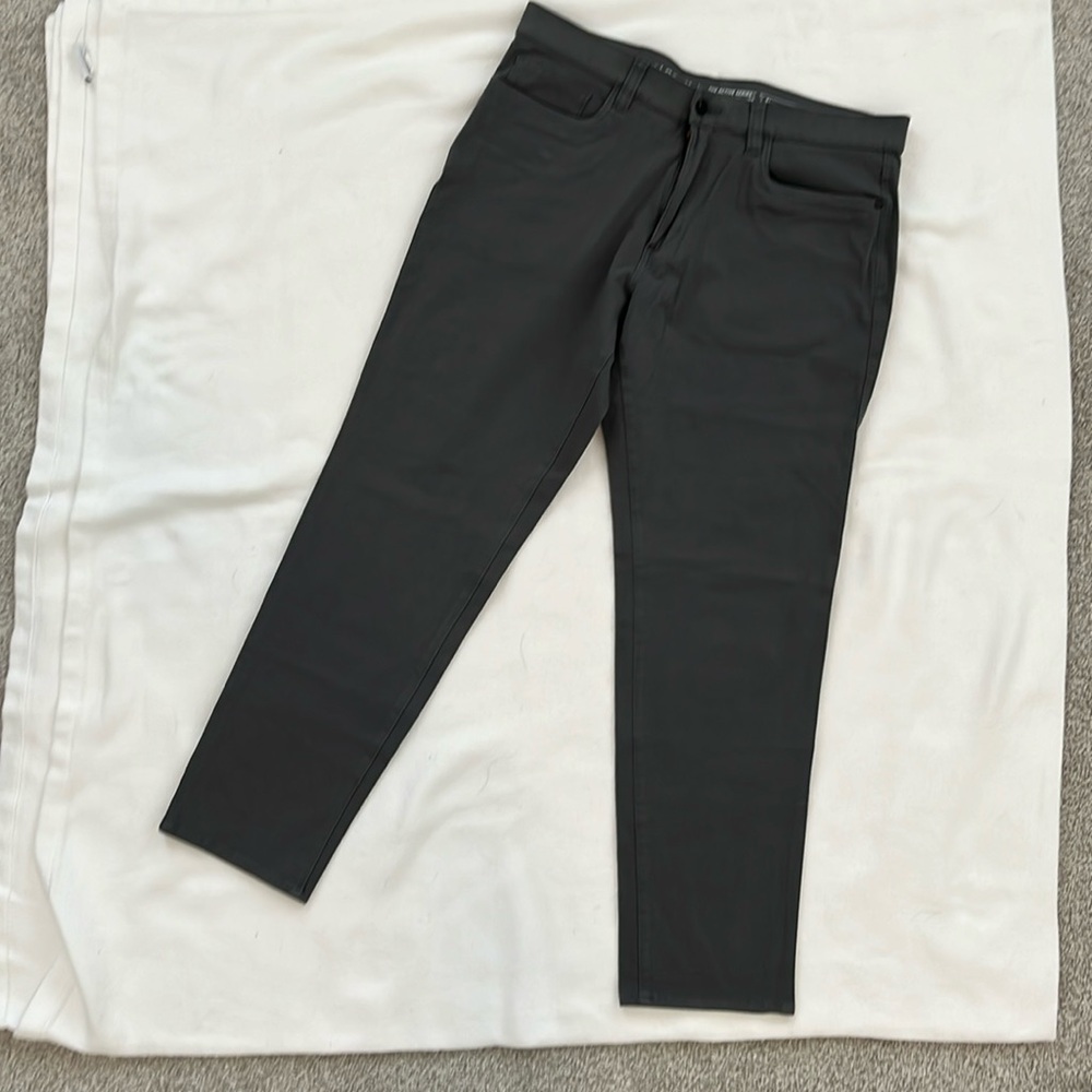 Haggar Slim straight Men’s 34x30 Pant